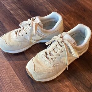 New Balance Encap size 7.5 women’s beige tan like new!